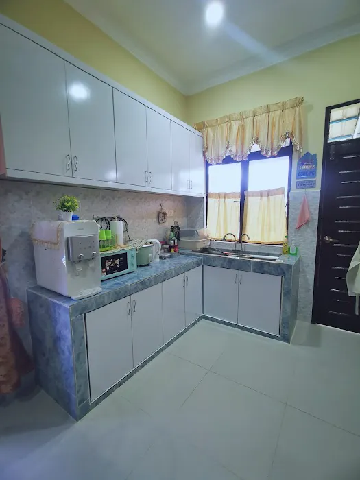 Homestay Warisan Kak Yah Guntong Picture 3