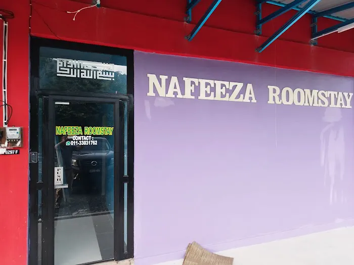 Nafeeza Roomstay Picture 1