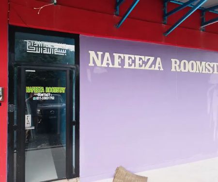 Nafeeza Roomstay