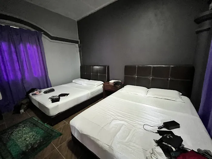 Taman negara rainbow guest house Picture 2