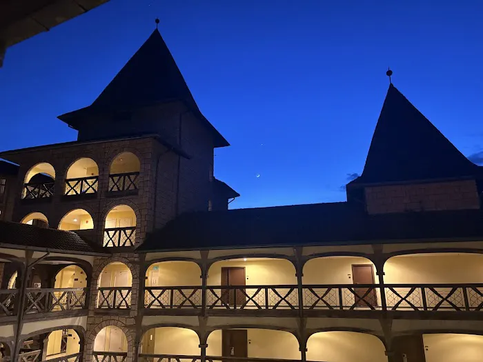 The Chateau Spa & Wellness Resort Picture 9