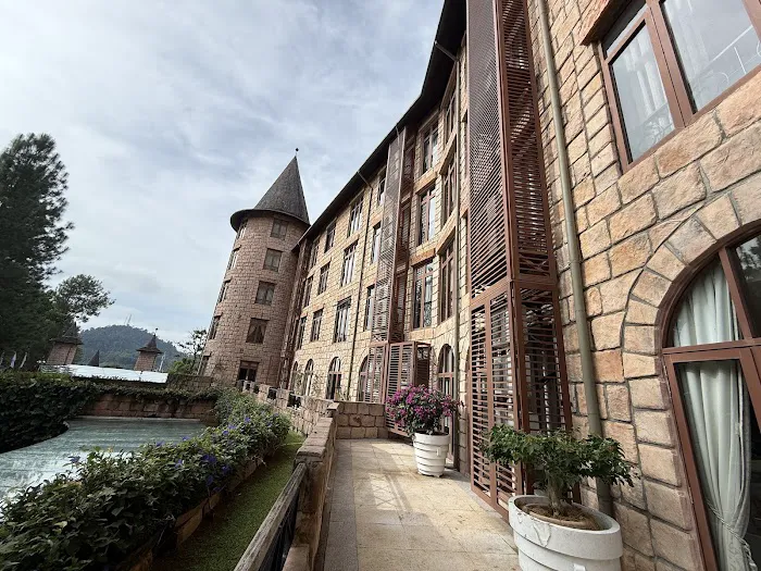 The Chateau Spa & Wellness Resort Picture 6