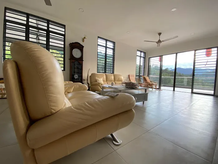 Perfect Hill View Picture 7
