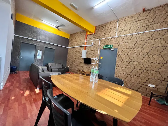 Paraduta Homestay Picture 3