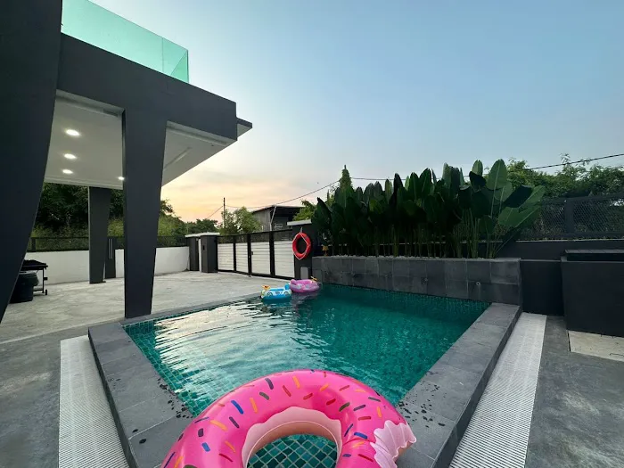 Holistay Puchong Villa Picture 2