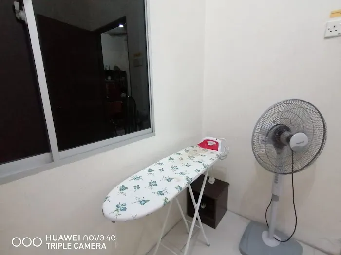 YANA HOMESTAY BANTING Picture 8