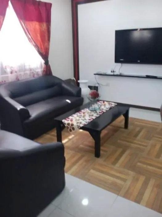 Captain(R) Nazeri Homestay Picture 4