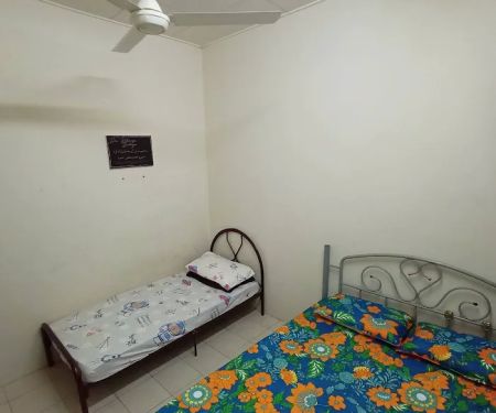 HUMAIRA HOMESTAY JELEBU