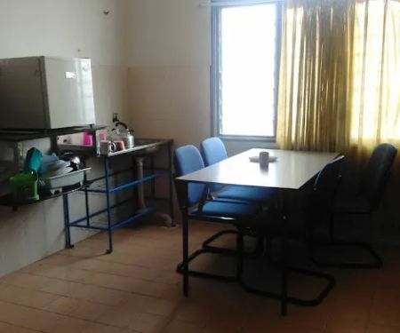 Nini Homestay