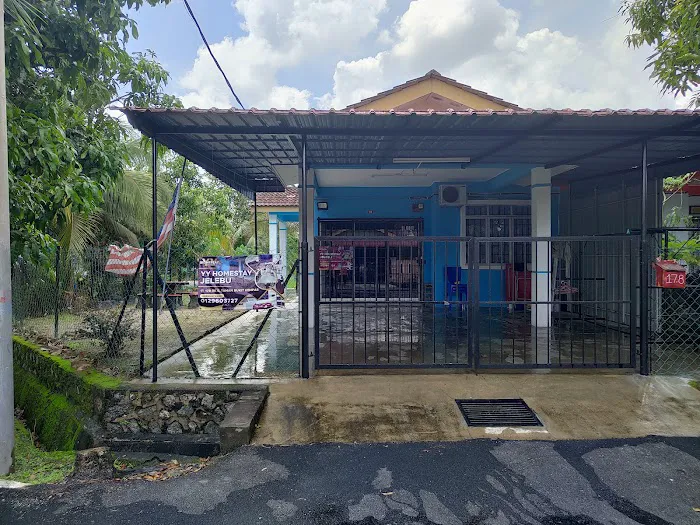 HOMESTAY KUALA KLAWANG YY Picture 3