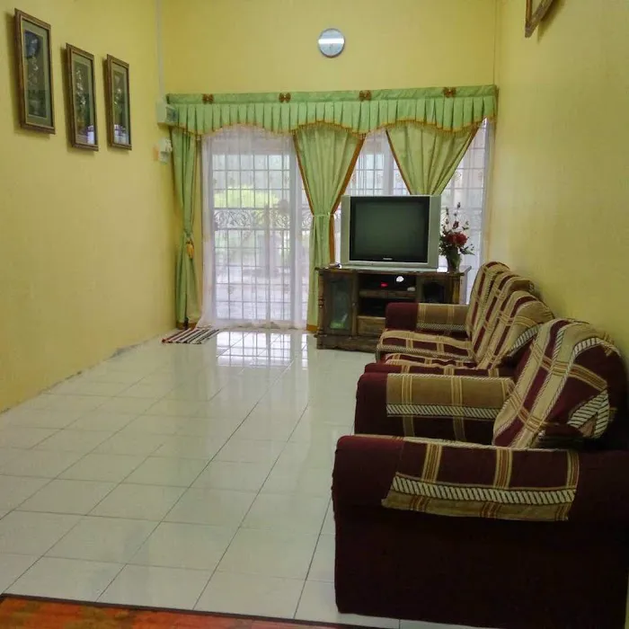 De'Laila Homestay Picture 8
