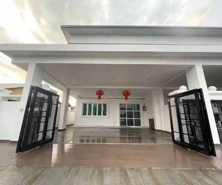 HappyTZY Semi-D HomeStay(Whatsapp Only)