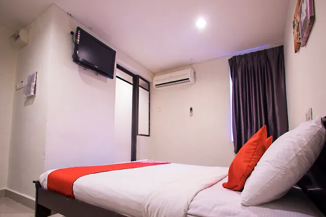 SUPER OYO Swing & Pillows Kajang Hotel Near Stadium Kajang Station Picture 9