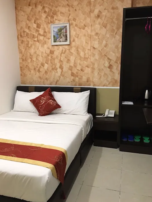Global Inn Hotel Picture 8