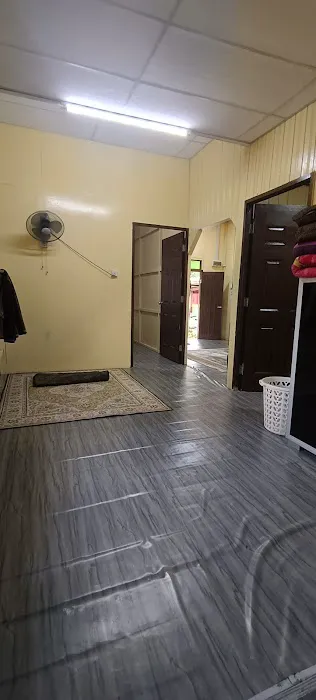 CT Homestay Lata Rek Picture 4