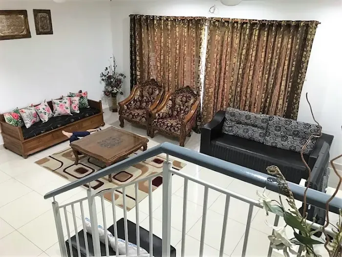MyHomestay Raisha @ Seksyen 7 Bangi (Homestay Besar 3 Tingkat, 6 Bilik Tidur) Picture 3
