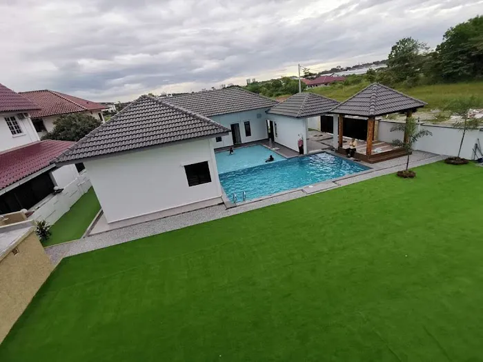 Sharaleil Villa Picture 4