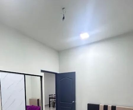 Zaki Homestay