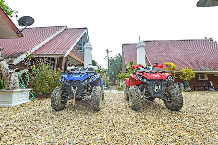 OYO 90642 Twin Mutiara Chalet & Homestay Picture 10