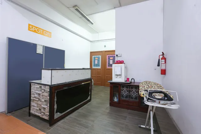 OYO 89755 D&d Budget Inn Picture 8