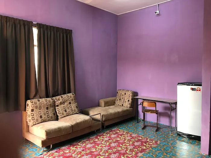 E.R.BUDGET INN Picture 1