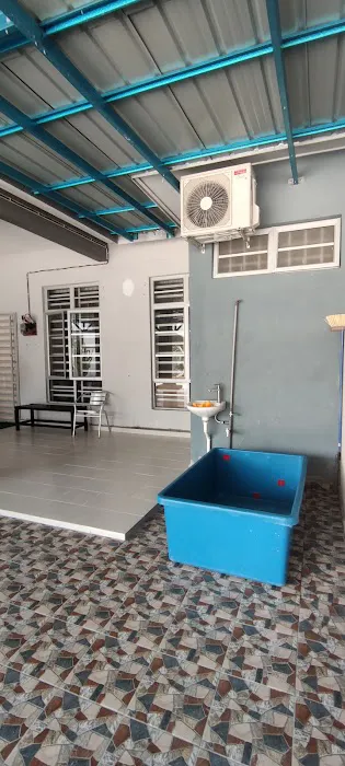 Putra 2 Homestay Picture 2