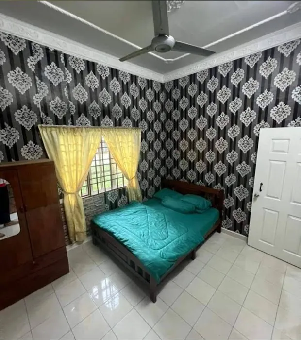 Homestay Hassani Kepala Batas Picture 2