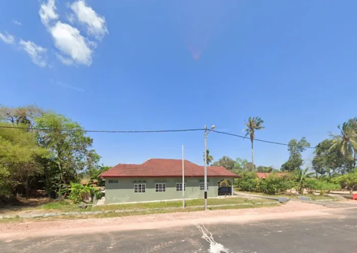 Homestay Hassani Kepala Batas Picture 10