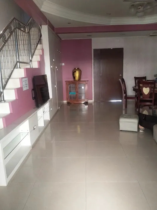 Bukit Indah Homestay Picture 3