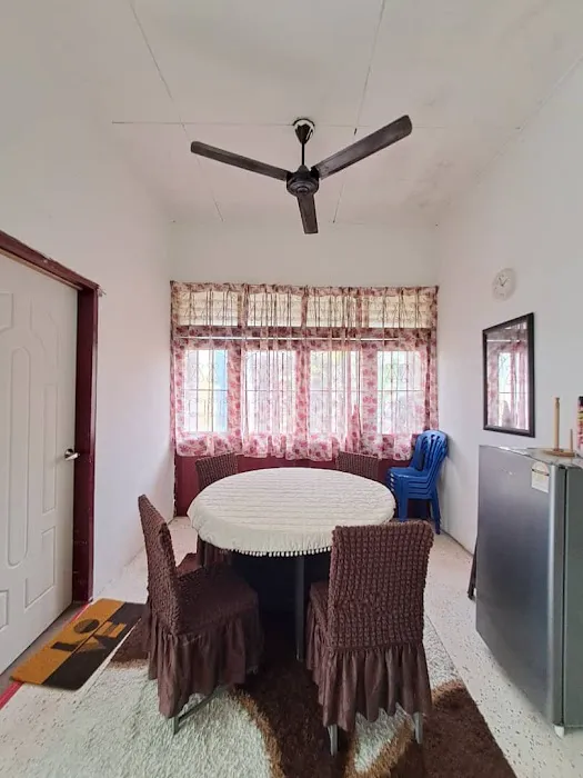 Homestay Taman Indah Tanah Merah Picture 6