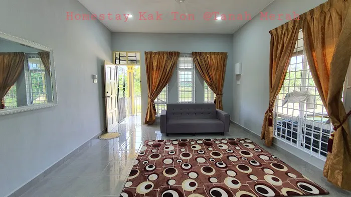 Homestay Kak Ton @Tanah Merah Picture 2