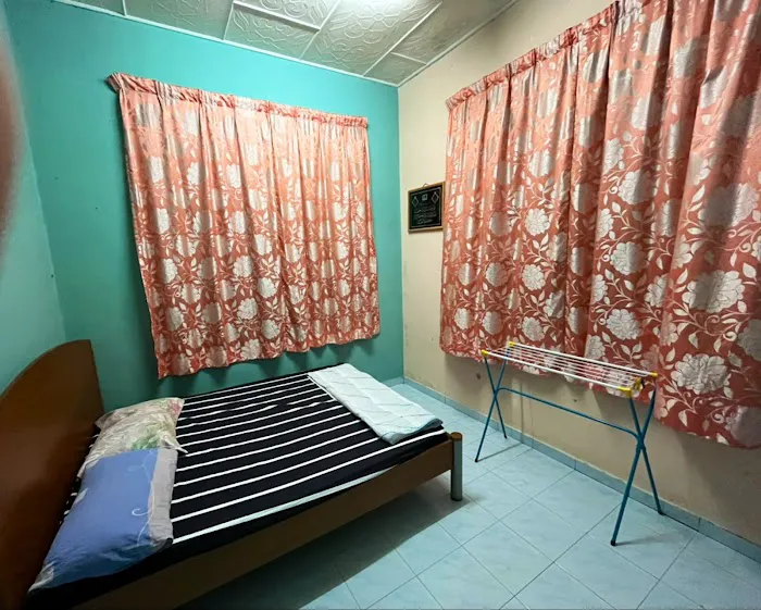 Homestay Hajjah Siti Picture 1