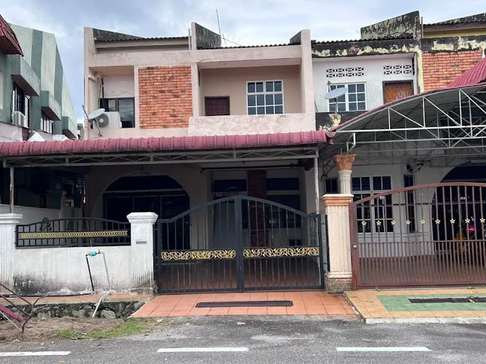 Homestay adai taman rasa sayang senawang Picture 2