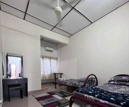 Homestay adai taman rasa sayang senawang