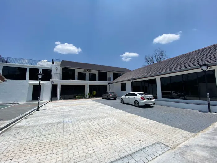 Jenderam Hill Villa Picture 7