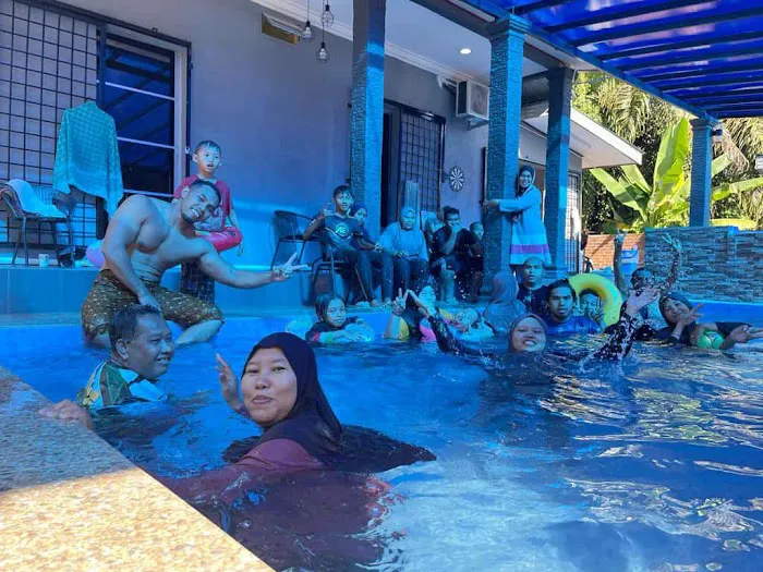Homestay D’Mesira with Pool Picture 8