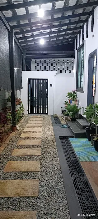 Homestay Villa H with POOL Picture 8