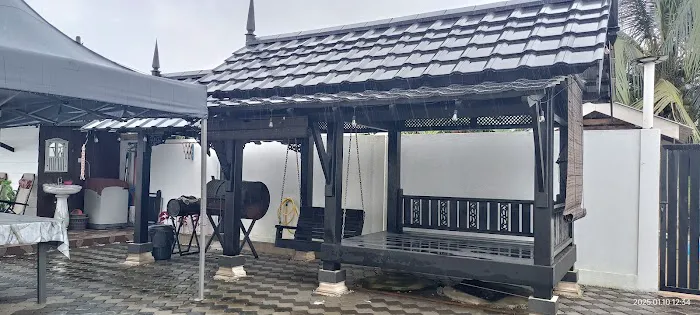 Homestay Villa H with POOL Picture 7