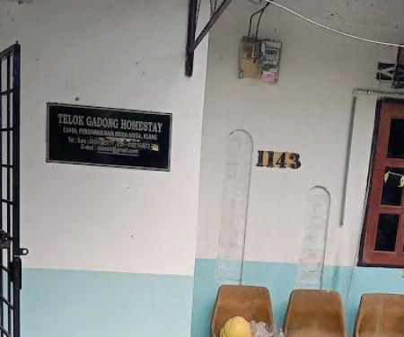 TELOK Gadong homestay