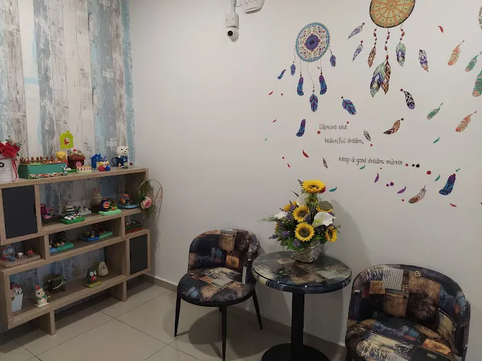 Dream Catchers Home Picture 5