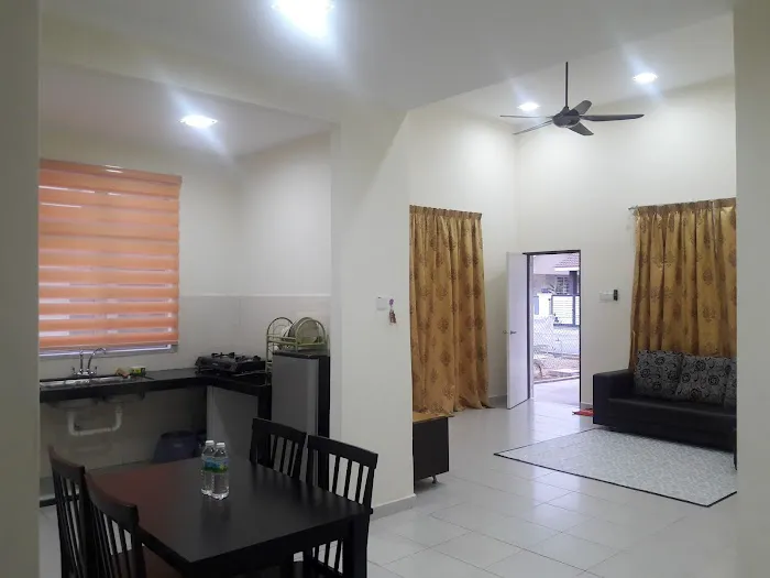 HOMESTAY KUANTAN SEMI-D Picture 1