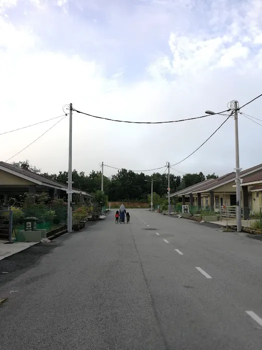 HOMESTAY KUANTAN SEMI-D Picture 3