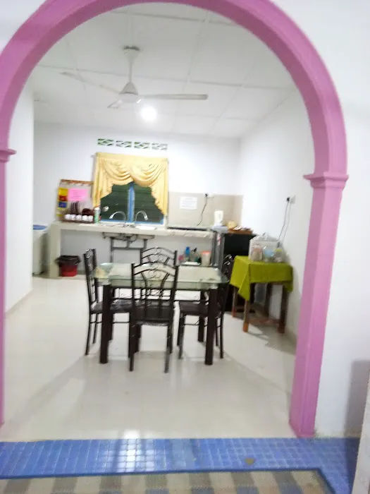 Ayumi Homestay (Muadzam Shah, Pahang) Picture 6