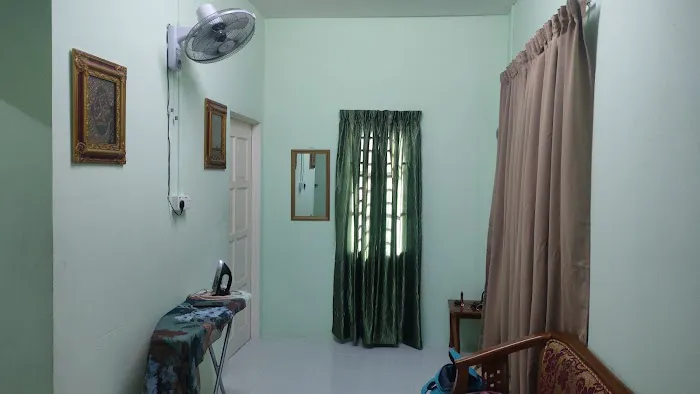 Homestay Azmi Zita Picture 7