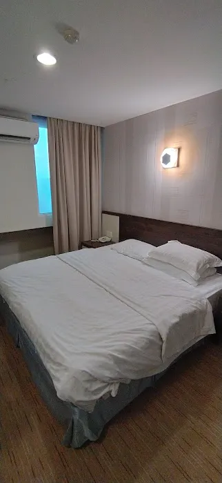 De Spring Hotel Picture 4