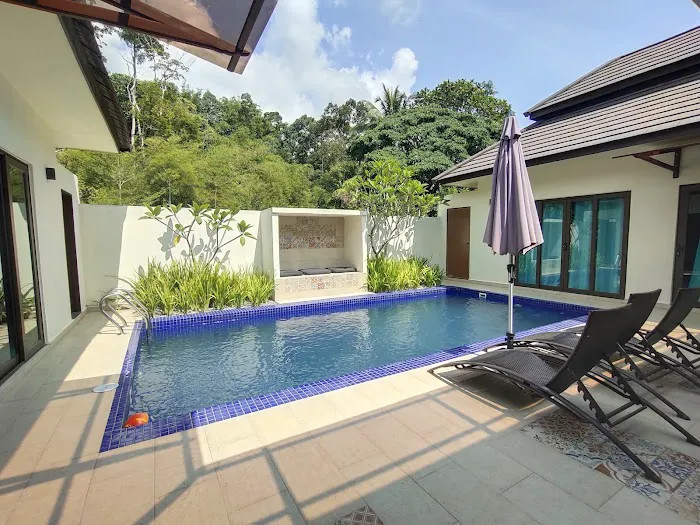 Charis Pool Villas Picture 4