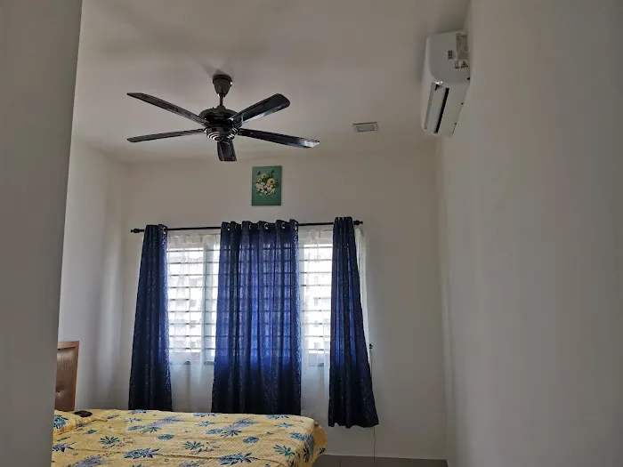 Zanra Homestay Picture 1