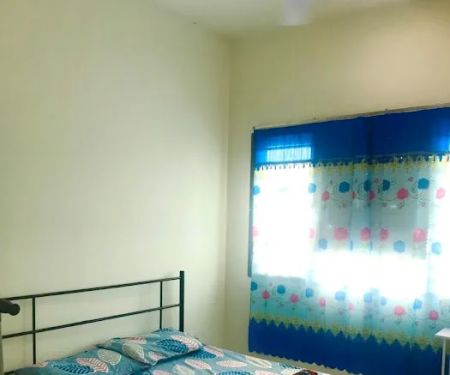 Nini's Homestay Kajang @ Residensi Zamrud