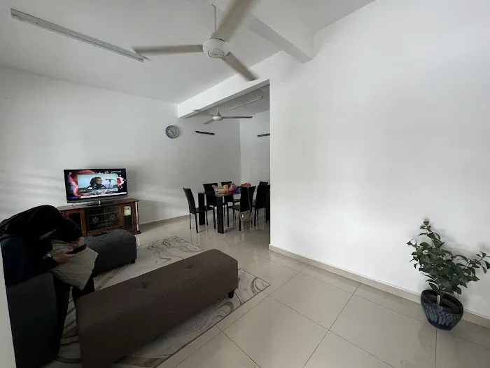 MAIZA HOMESTAY BANGI Picture 3