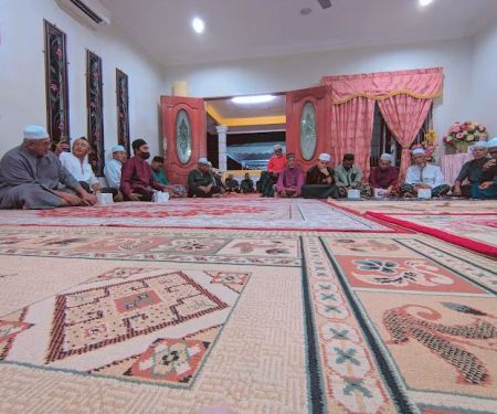 Rumah Kuning (KHALISAN Cottage)